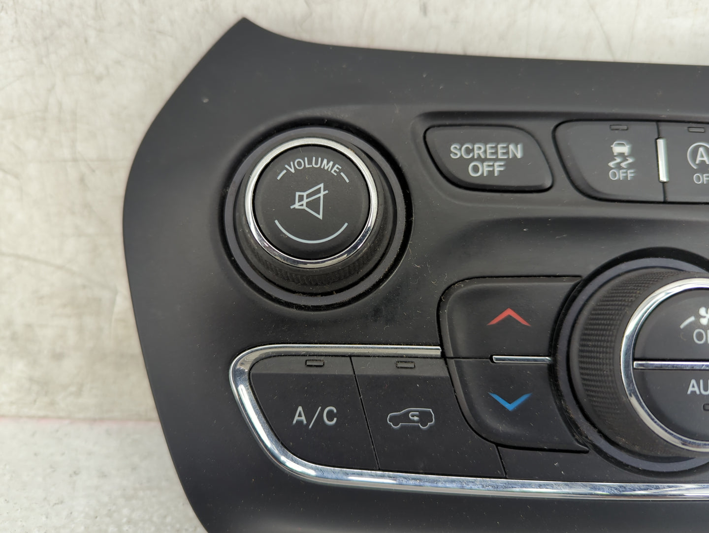 2015-2018 Jeep Cherokee Climate Control Module Temperature AC/Heater Replacement P/N:68249522AA Fits Fits 2015 2016 2017 201