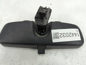 2014-2017 Jeep Cherokee Interior Rear View Mirror Replacement OEM P/N:68144051AC 31195H Fits Fits 2014 2015 2016 2017 OEM Used Auto Parts