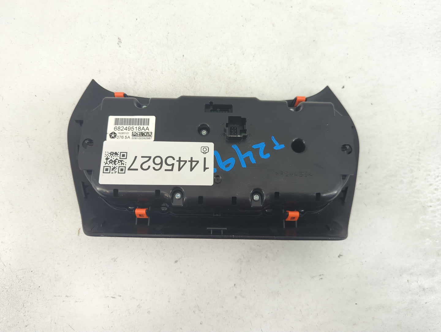 2015-2018 Jeep Cherokee Climate Control Module Temperature AC/Heater Replacement P/N:68249518AA Fits Fits 2015 2016 2017 201