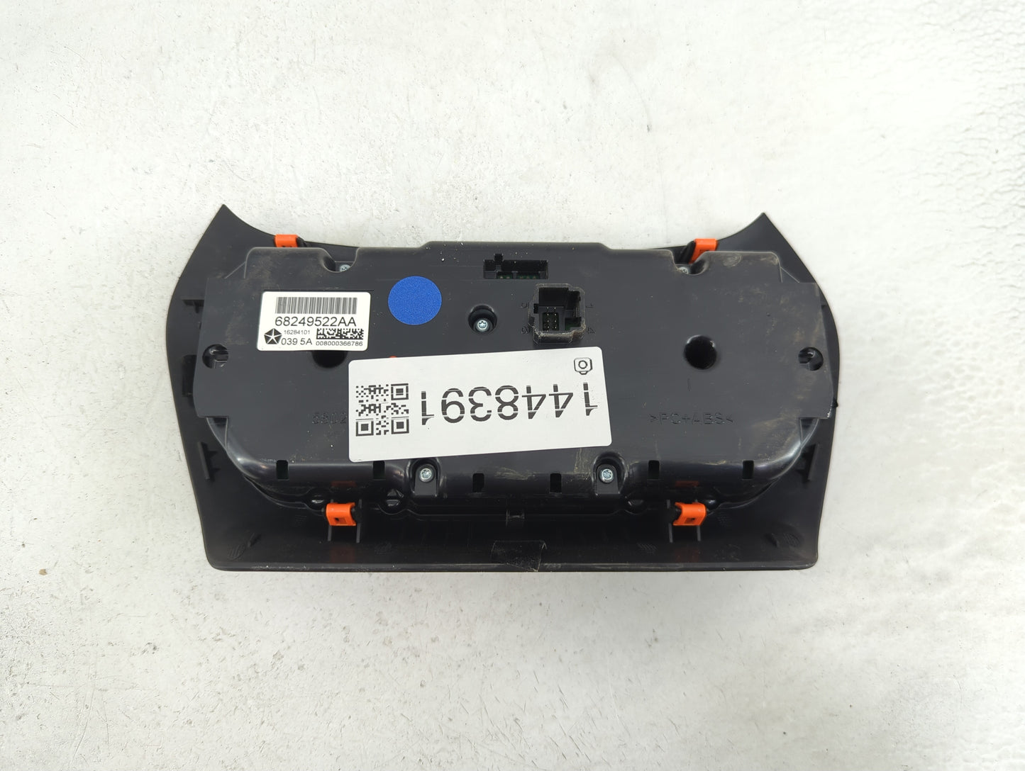 2015-2018 Jeep Cherokee Climate Control Module Temperature AC/Heater Replacement P/N:68249522AA Fits Fits 2015 2016 2017 201