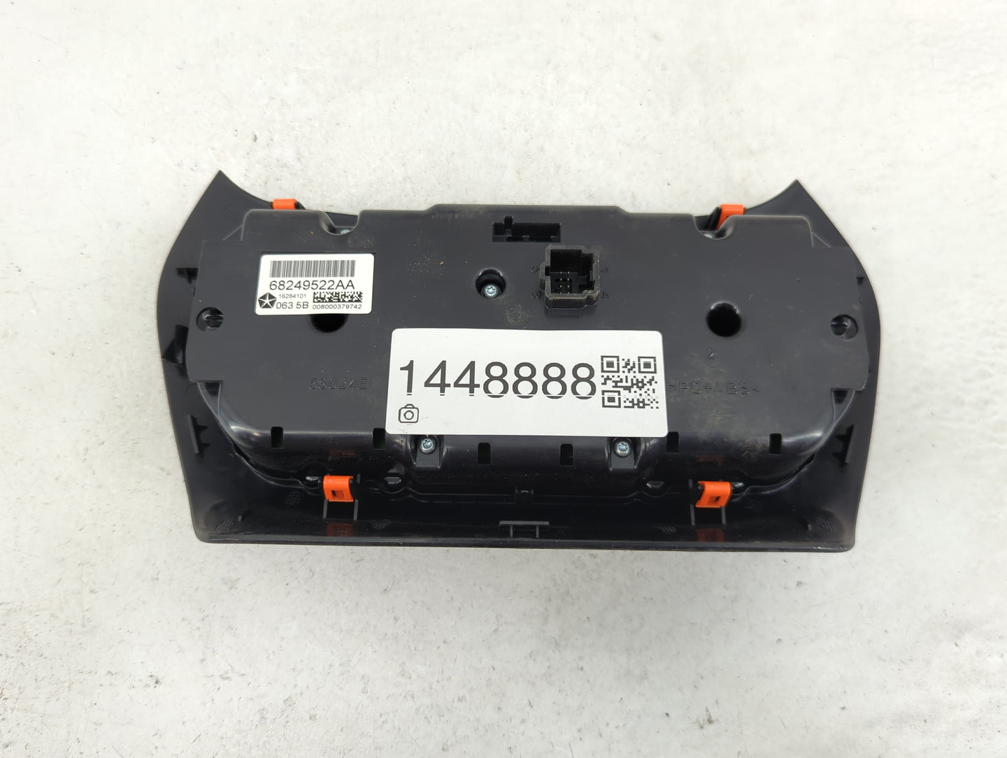 2015-2018 Jeep Cherokee Climate Control Module Temperature AC/Heater Replacement P/N:68249522AA Fits Fits 2015 2016 2017 201