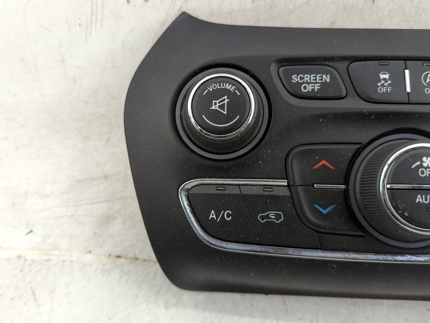 2015-2018 Jeep Cherokee Climate Control Module Temperature AC/Heater Replacement P/N:68249522AA Fits Fits 2015 2016 2017 201