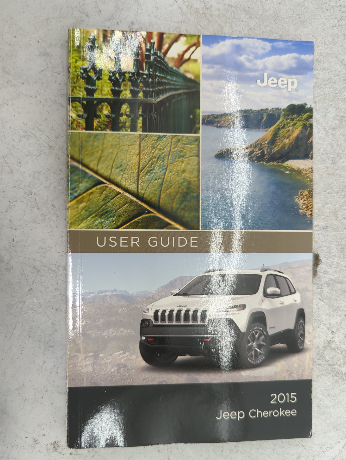 2015 Jeep Cherokee Owners Manual Book Guide P/N:15KL74-926-AA 15KL74-426-AA OEM Used Auto Parts - Oemusedautoparts1.com