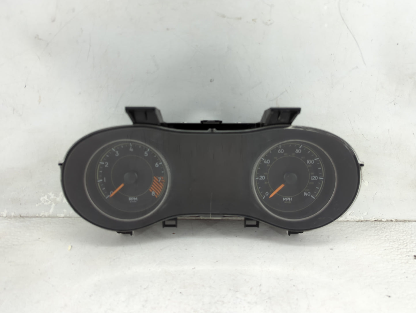 2015 Jeep Cherokee Instrument Cluster Speedometer Gauges P/N:P68241330AC Miles:84K Fits OEM Used Auto Parts - Oemusedautopar