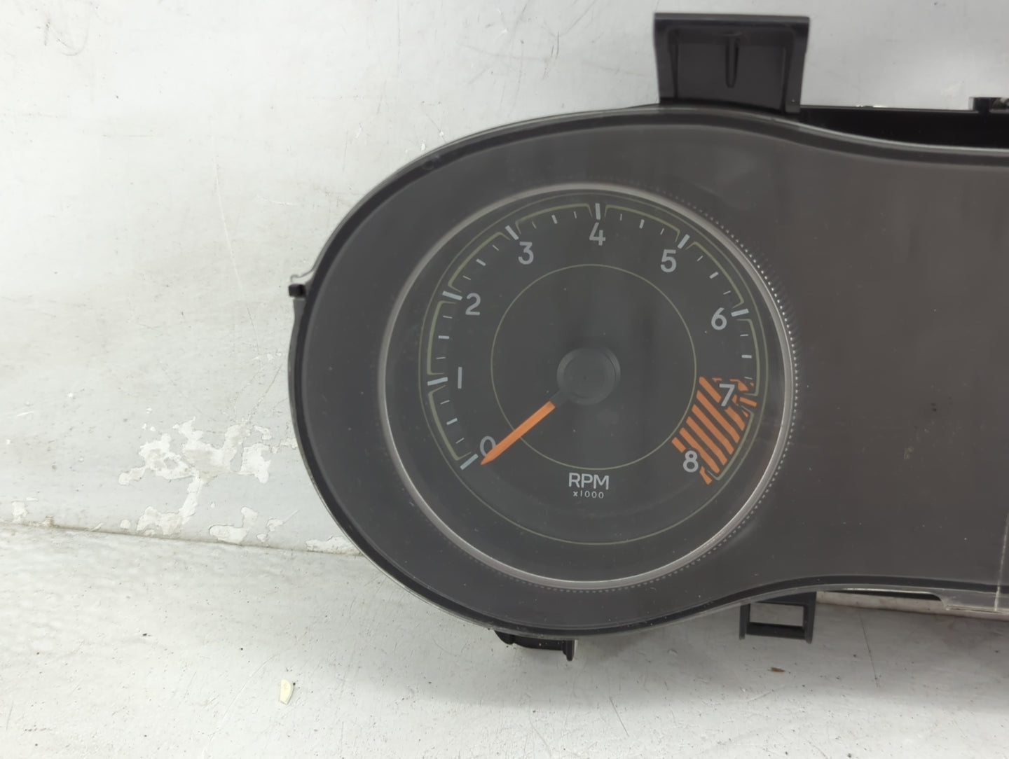 2015 Jeep Cherokee Instrument Cluster Speedometer Gauges P/N:P68241330AC Miles:84K Fits OEM Used Auto Parts - Oemusedautopar