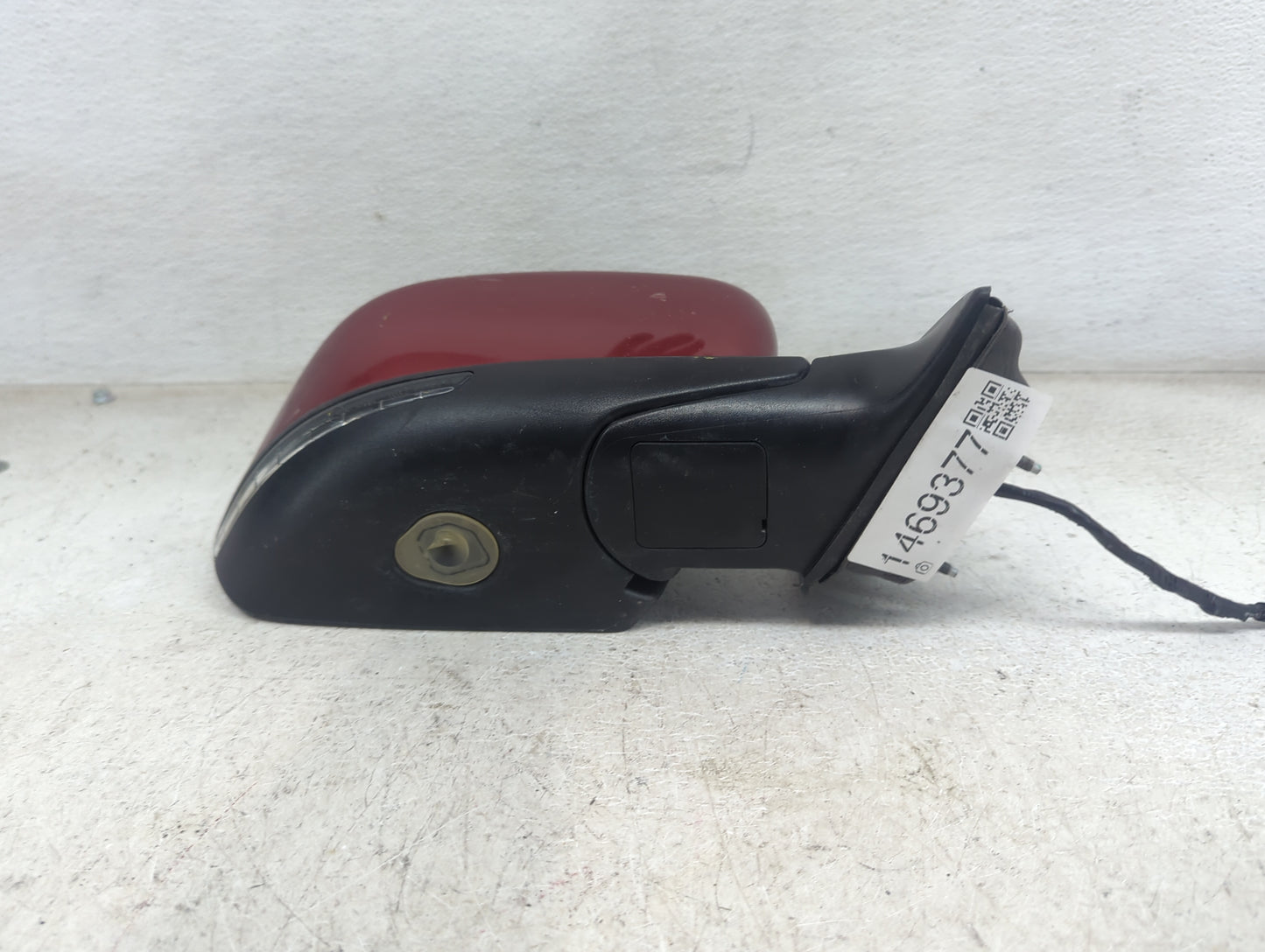 2014-2021 Jeep Cherokee Passenger Side View Mirror - Right Door Mirror OEM Used - Oemusedautoparts1.com