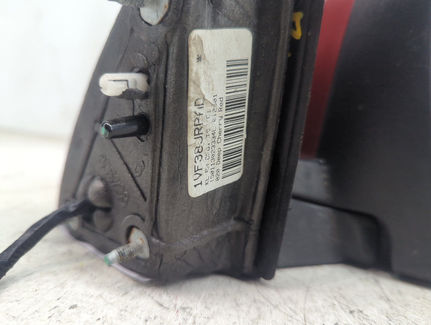 2014-2021 Jeep Cherokee Passenger Side View Mirror - Right Door Mirror OEM Used - Oemusedautoparts1.com