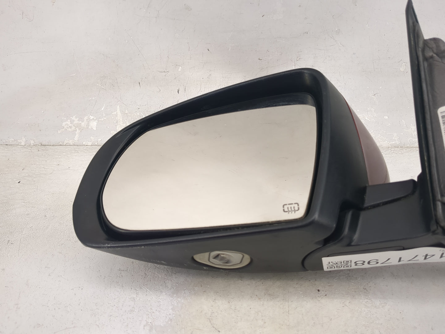 2014-2021 Jeep Cherokee Driver Side View Mirror - Left Door Mirror OEM Used - Oemusedautoparts1.com