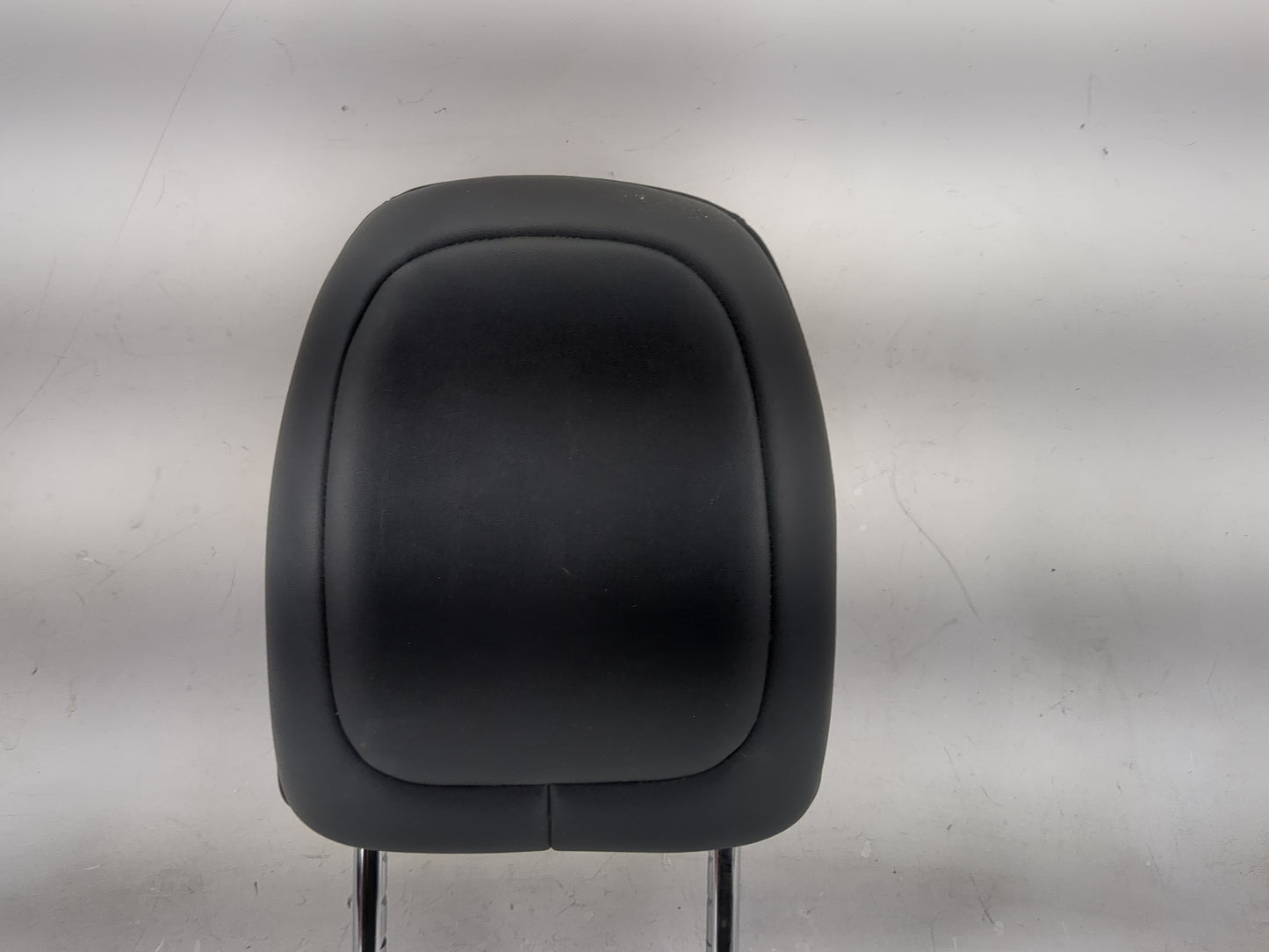2015-2022 Jeep Cherokee Headrest Head Rest Front Driver Seat Black - Oemusedautoparts1.com