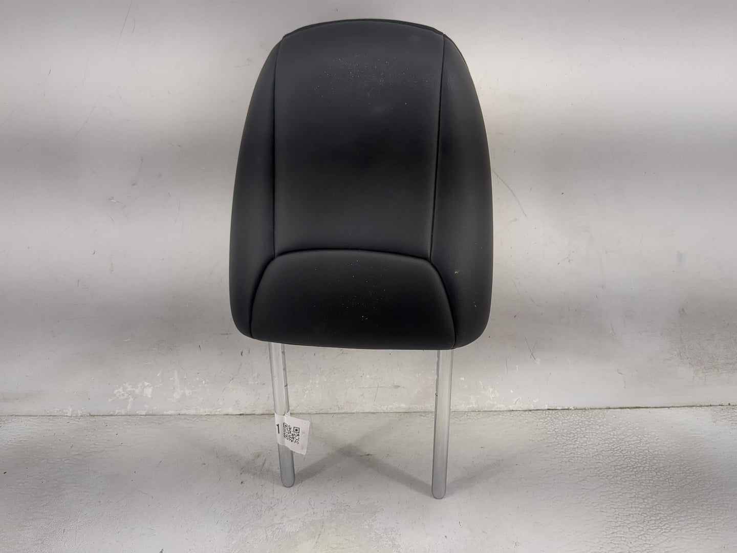 2015-2022 Jeep Cherokee Headrest Head Rest Front Driver Seat Black - Oemusedautoparts1.com
