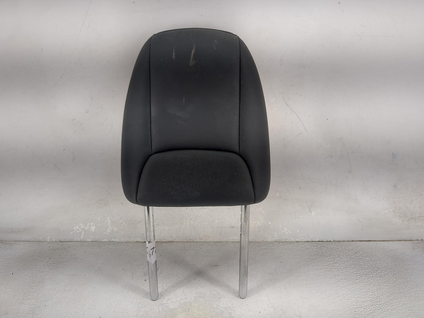 2015-2022 Jeep Cherokee Headrest Head Rest Front Driver Passenger Seat Fits Fits 2015 2016 2017 2018 2019 2020 2021 2022 OEM