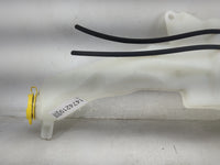 2014-2018 Jeep Cherokee Windshield Washer Fluid Reservoir Bottle Oem 1474219 - Oemusedautoparts1.com