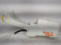 2014-2018 Jeep Cherokee Windshield Washer Fluid Reservoir Bottle Oem 1474219 - Oemusedautoparts1.com