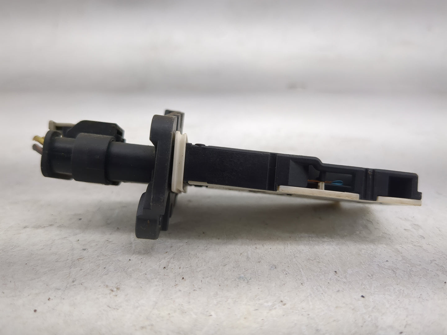 2014-2018 Jeep Cherokee Mass Air Flow Meter Maf 1486321 - Oemusedautoparts1.com