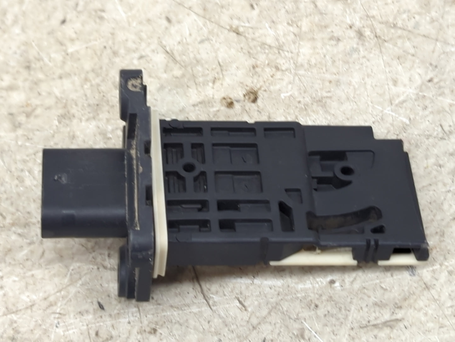 2014-2018 Jeep Cherokee Mass Air Flow Meter Maf 1486483 - Oemusedautoparts1.com