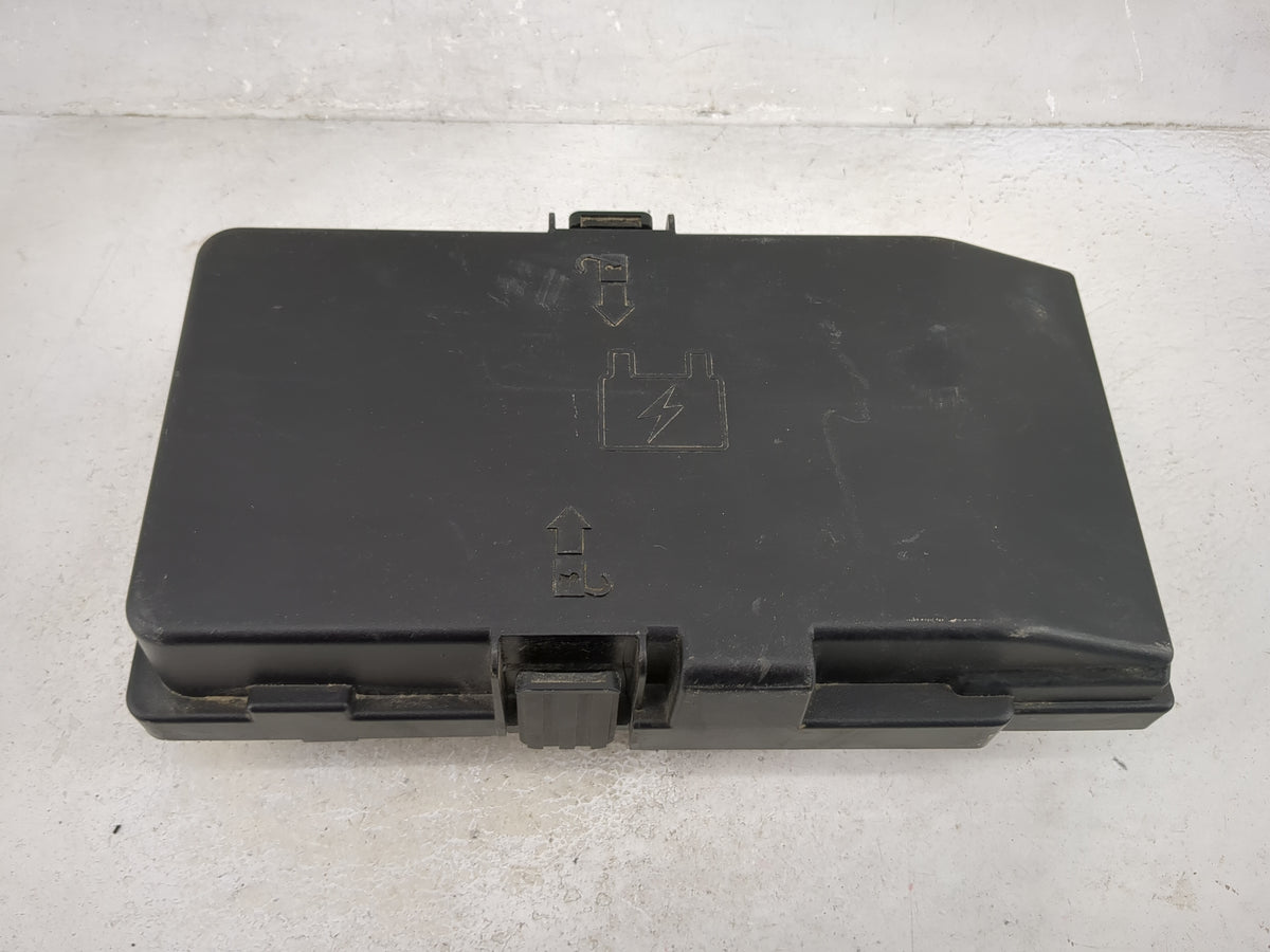 2015 Jeep Cherokee Fusebox Fuse Box Panel Relay Module P/N:04692143AA 6351-3485/001 Fits OEM Used Auto Parts - Oemusedautopa
