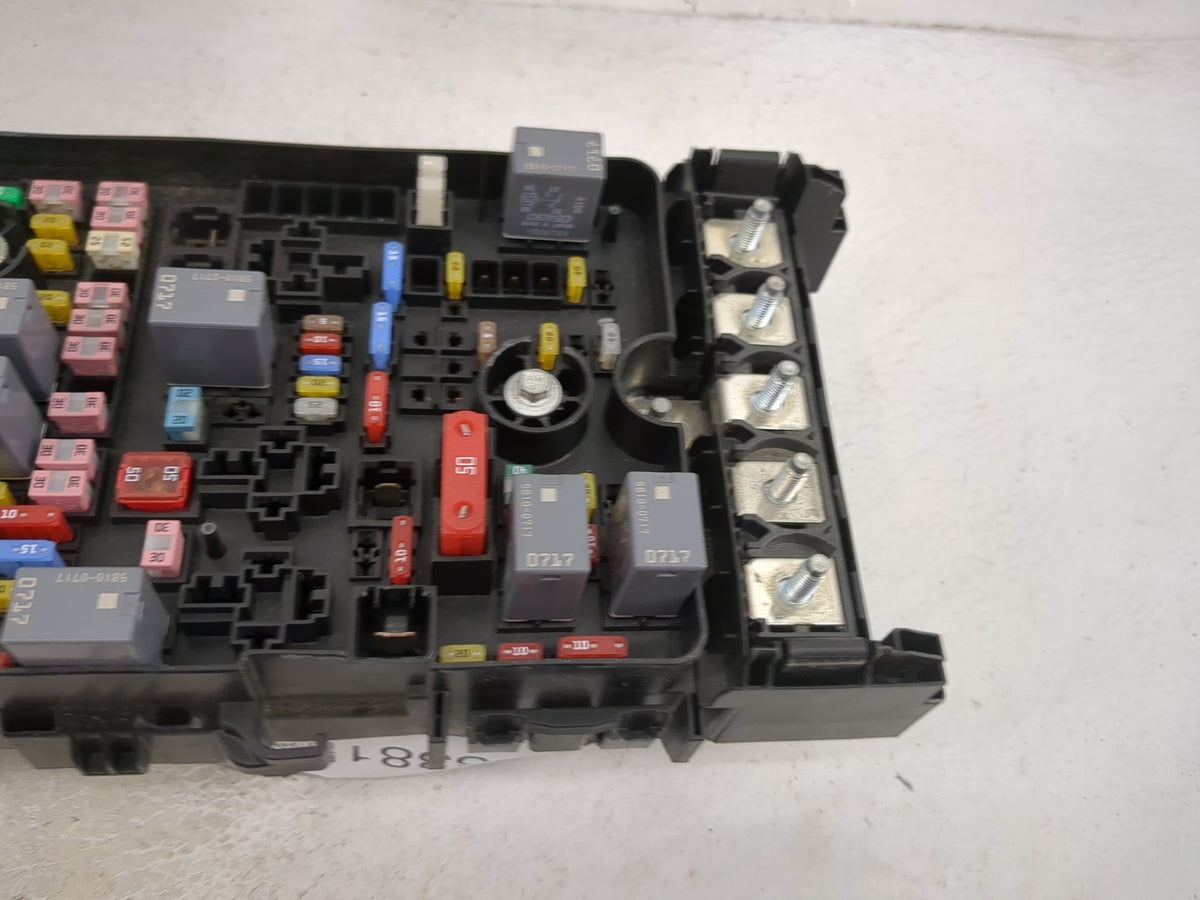 2015 Jeep Cherokee Fusebox Fuse Box Panel Relay Module P/N:04692143AA 6351-3485/001 Fits OEM Used Auto Parts - Oemusedautopa
