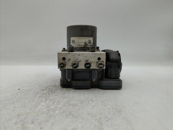 compare product 2015 Jeep Cherokee ABS Pump Control Module Replacement P/N:P68237001AE P68237001AD Fits OEM Used Auto Parts