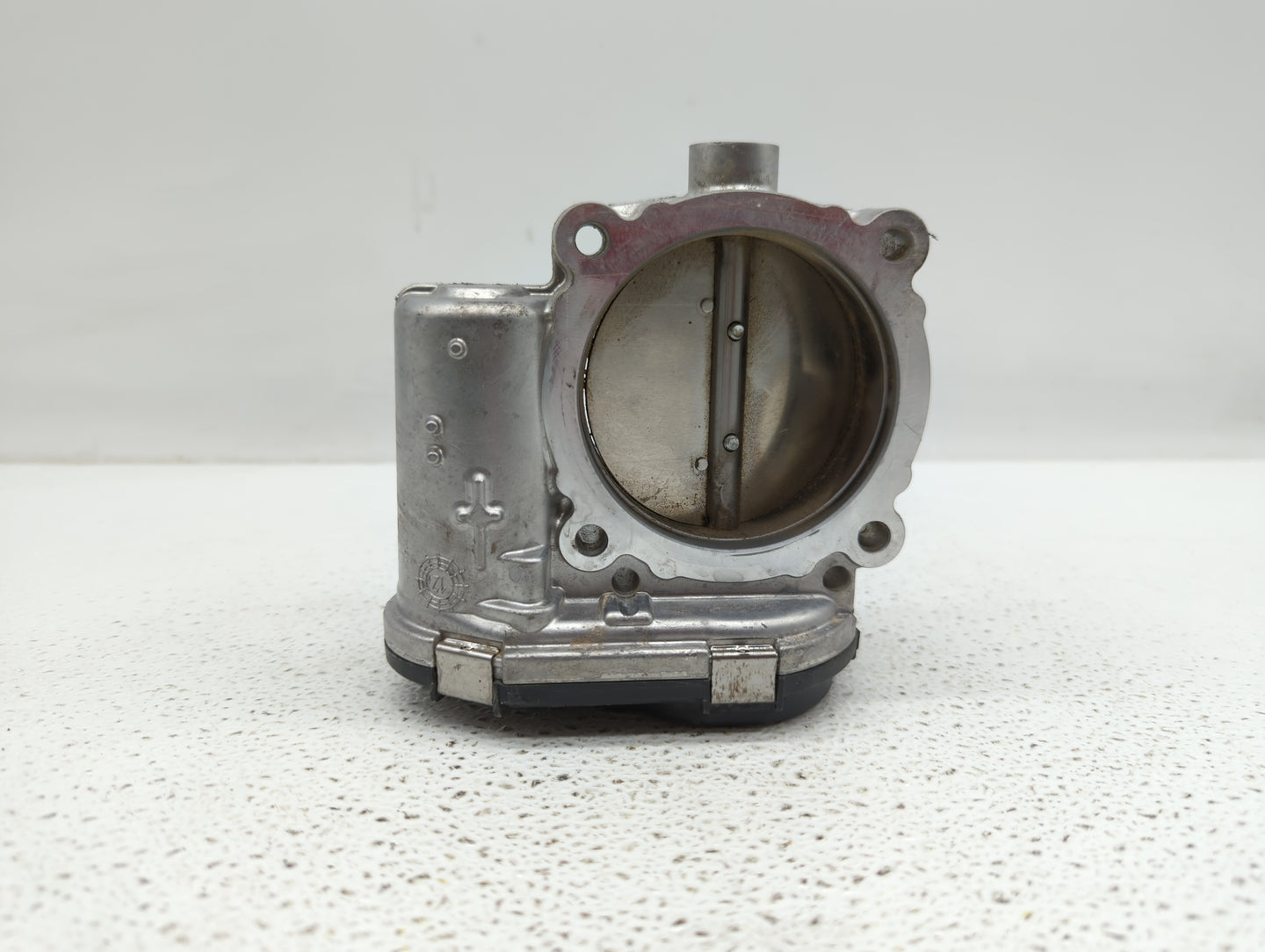 2014-2017 Jeep Cherokee Throttle Body P/N:05184349AC 05184349AE, 05184349AF Fits Fits 2011 2012 2013 2014 2015 2016 2017 201