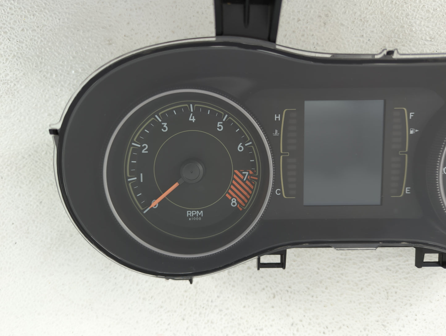 2015 Jeep Cherokee Instrument Cluster Speedometer Gauges P/N:P68241304AC Fits OEM Used Auto Parts - Oemusedautoparts1.com