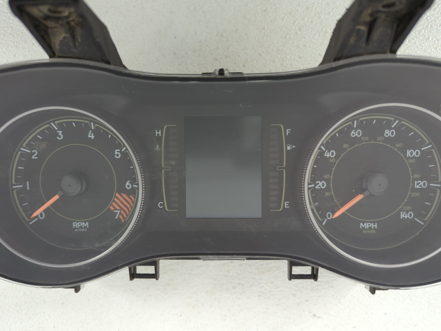 2015 Jeep Cherokee Instrument Cluster Speedometer Gauges P/N:P68241293AC P68241293AD Fits OEM Used Auto Parts - Oemusedautop