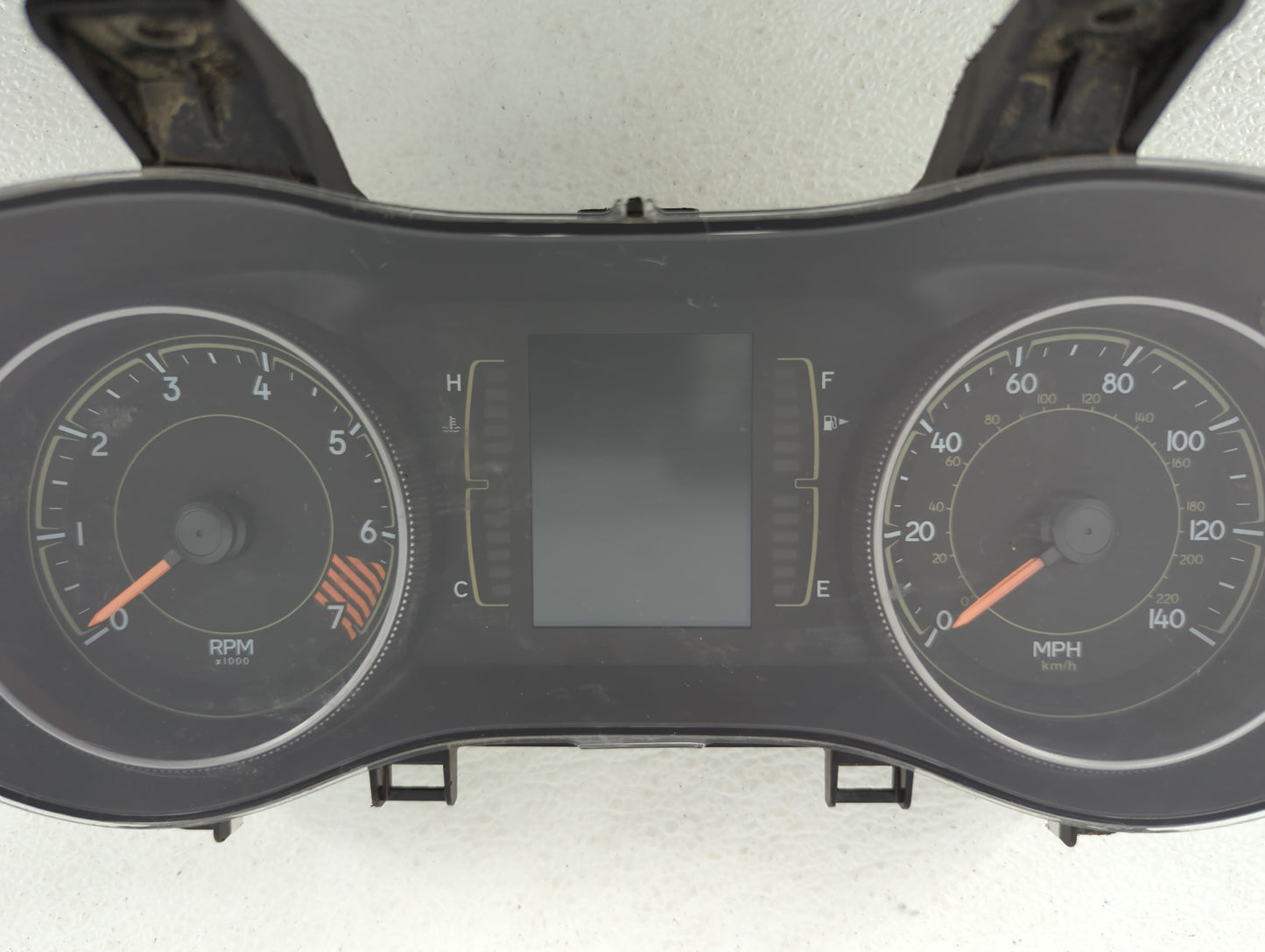 2015 Jeep Cherokee Instrument Cluster Speedometer Gauges P/N:P68241293AC P68241293AD Fits OEM Used Auto Parts - Oemusedautop