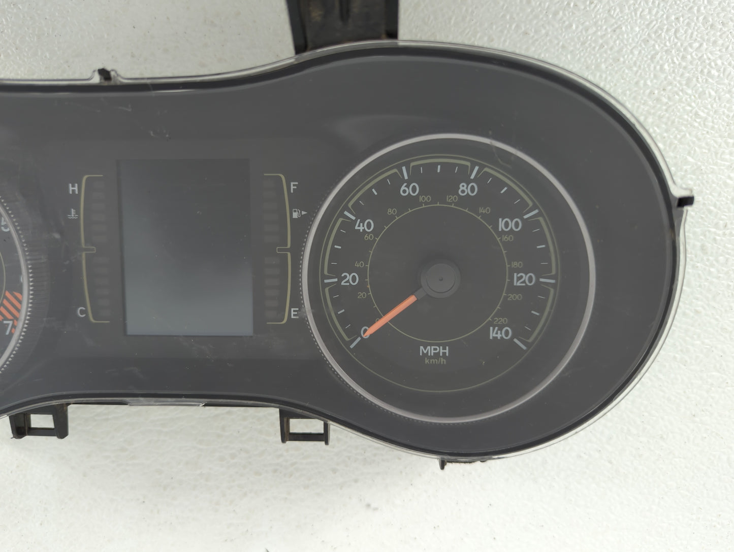 2015 Jeep Cherokee Instrument Cluster Speedometer Gauges P/N:P68241293AC P68241293AD Fits OEM Used Auto Parts - Oemusedautop