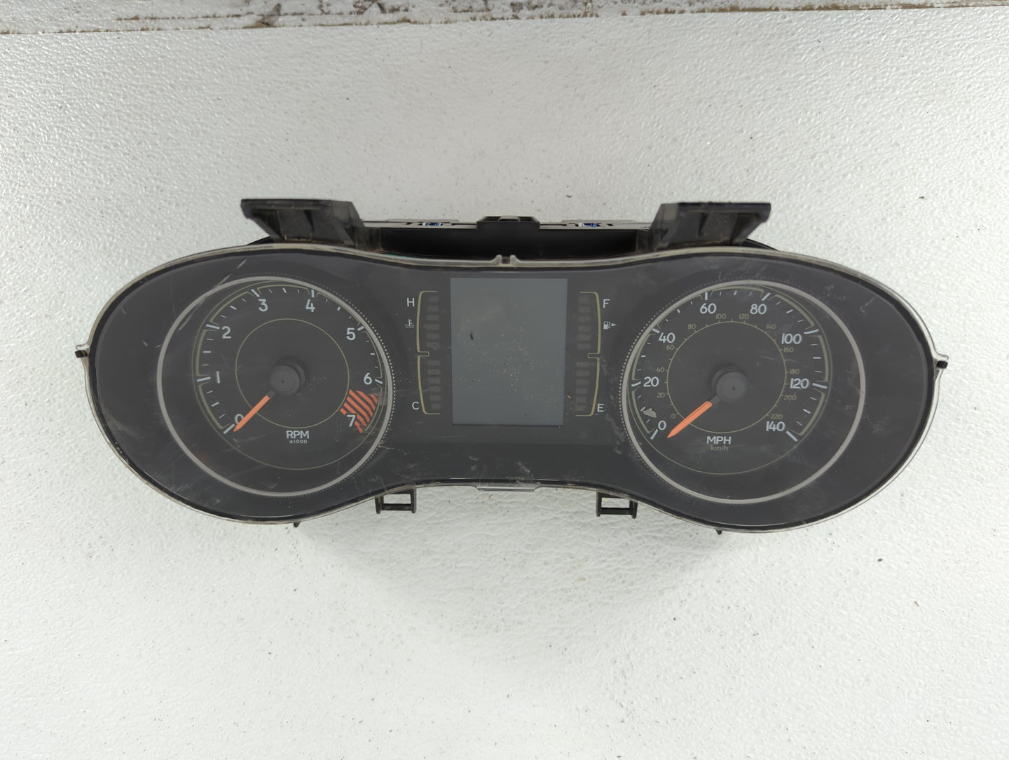 2015 Jeep Cherokee Instrument Cluster Speedometer Gauges P/N:P68241293AC P68241293AD Fits OEM Used Auto Parts - Oemusedautop