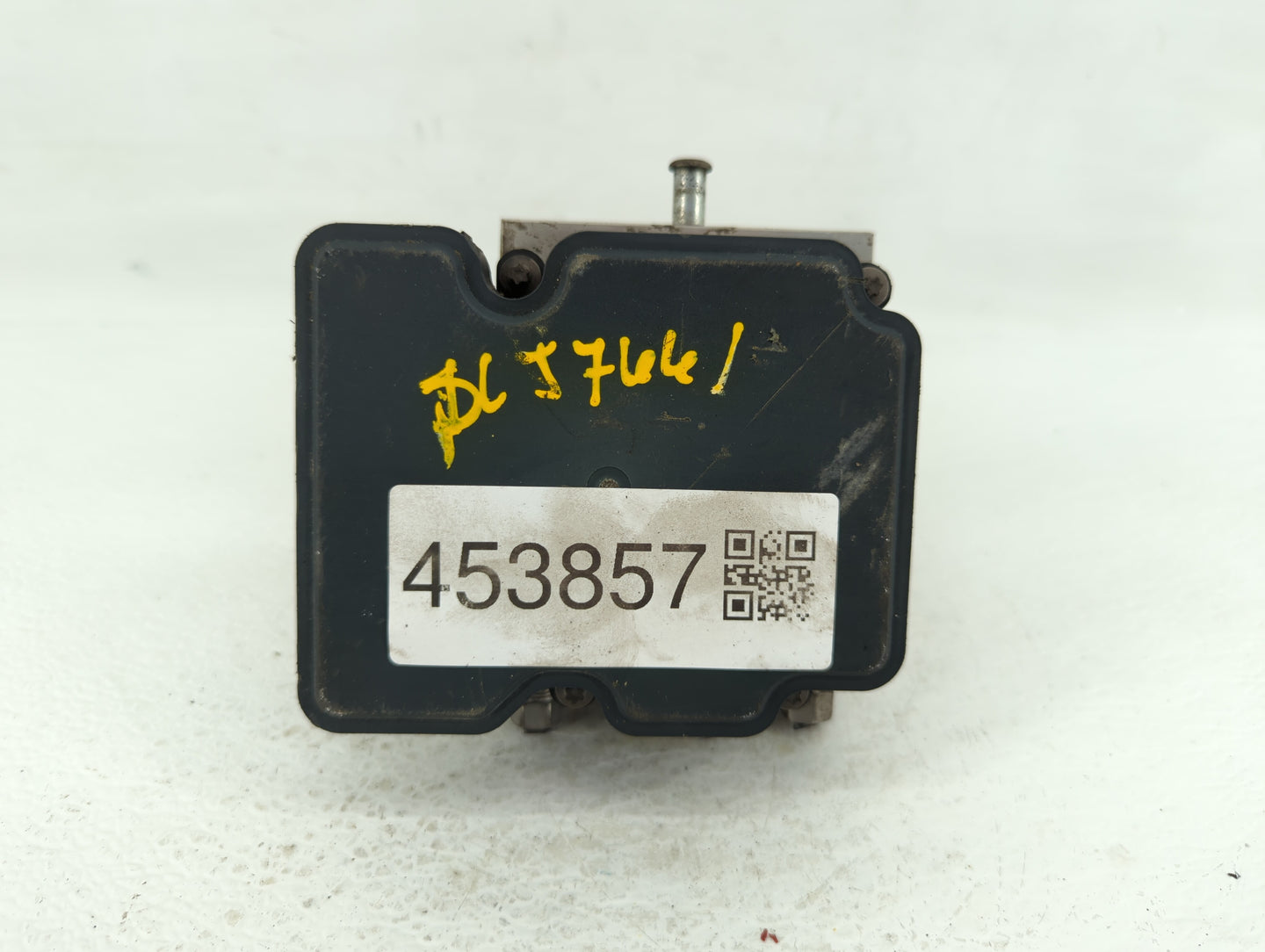 2015 Jeep Cherokee ABS Pump Control Module Replacement P/N:P68237001AC P68237001AE, P68237001AD Fits OEM Used Auto Parts - O