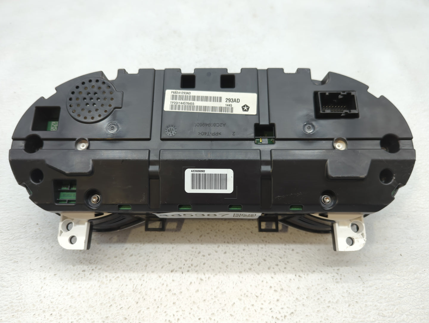 2015 Jeep Cherokee Instrument Cluster Speedometer Gauges P/N:P68241293AC P68241293AD Fits OEM Used Auto Parts - Oemusedautop