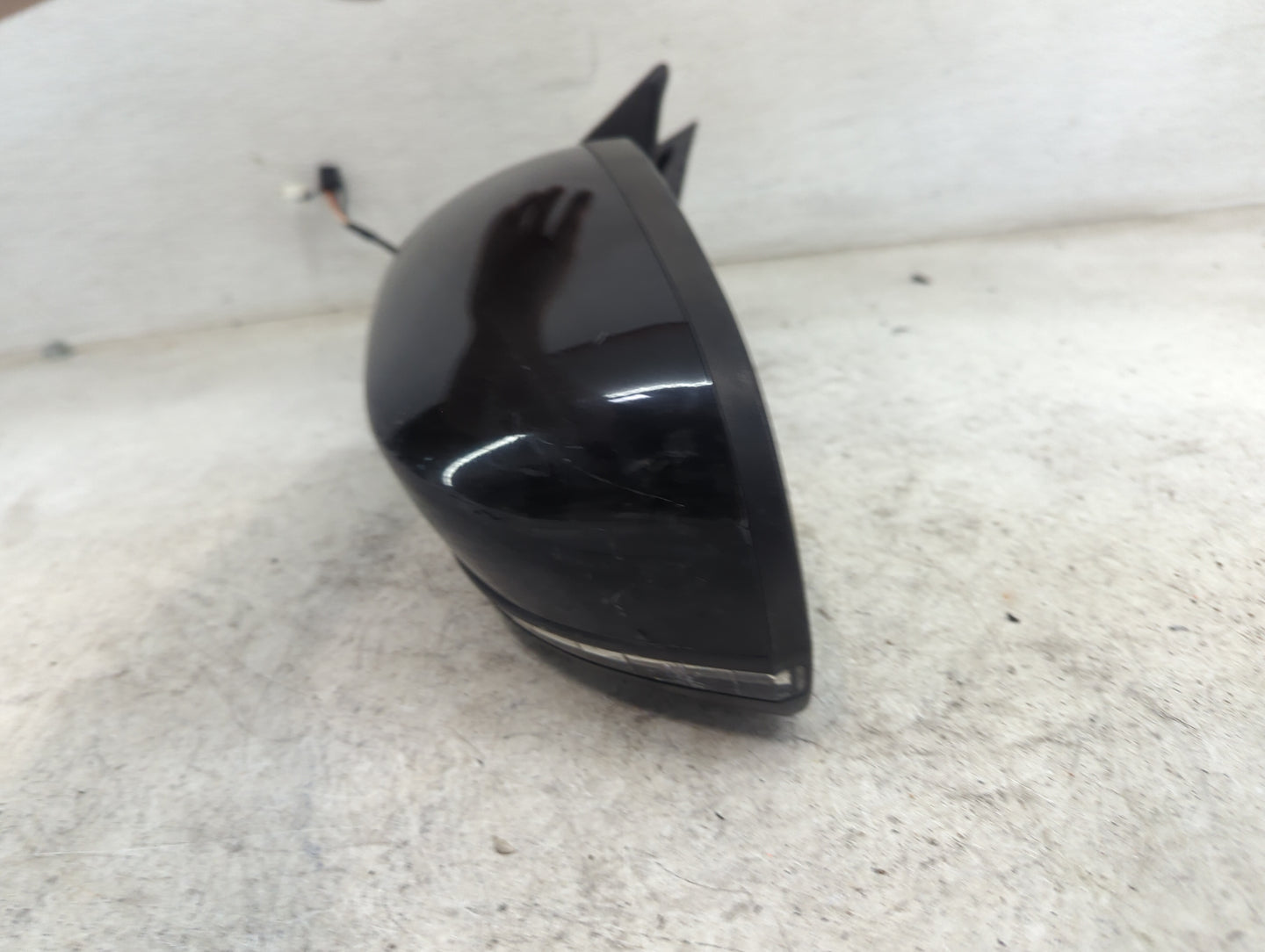 2014-2021 Jeep Cherokee Driver Side View Mirror - Left Door Mirror OEM Used - Oemusedautoparts1.com
