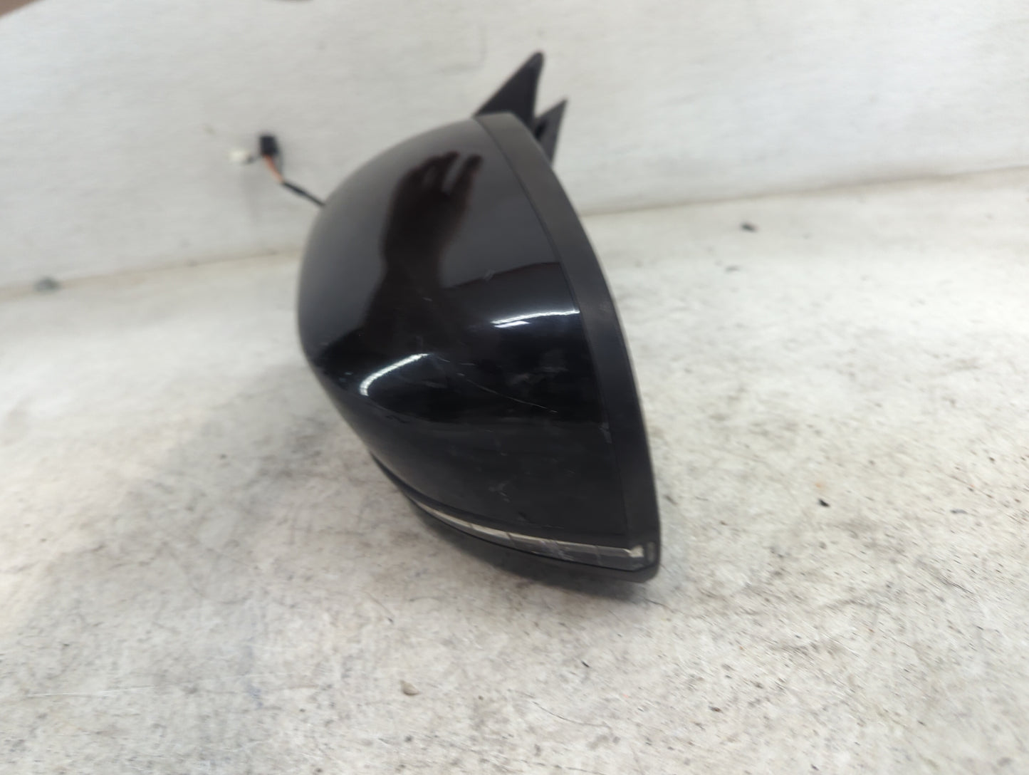 2014-2021 Jeep Cherokee Driver Side View Mirror - Left Door Mirror OEM Used - Oemusedautoparts1.com