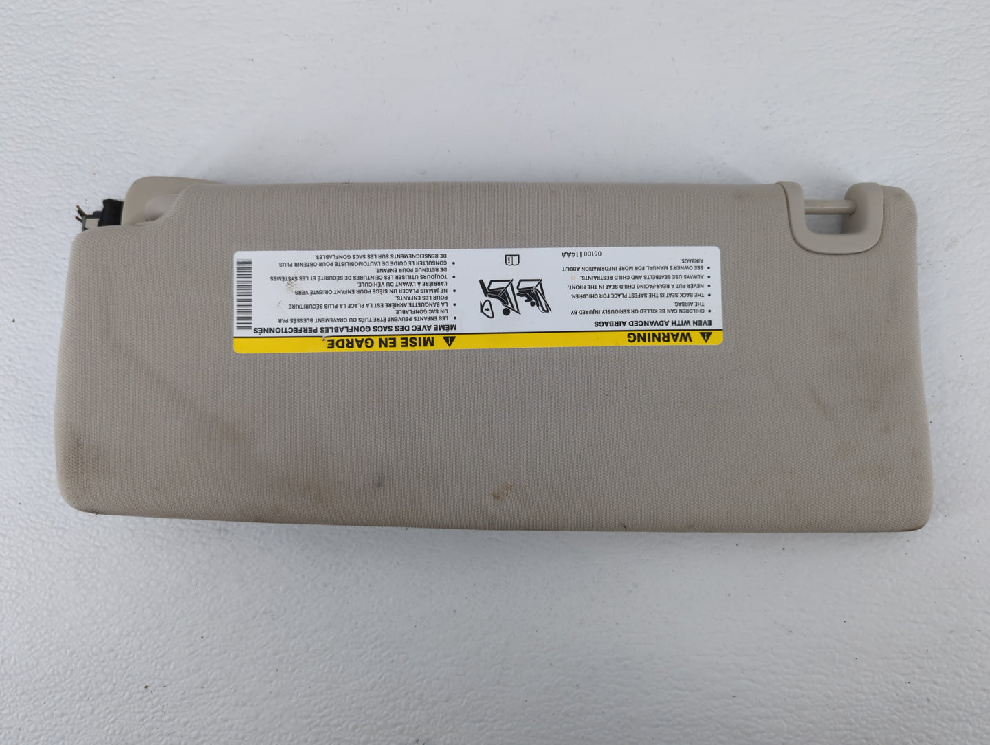 2014-2018 Jeep Cherokee Sun Visor Shade Replacement Passenger Right Mirror Fits Fits 2014 2015 2016 2017 2018 OEM Used Auto 