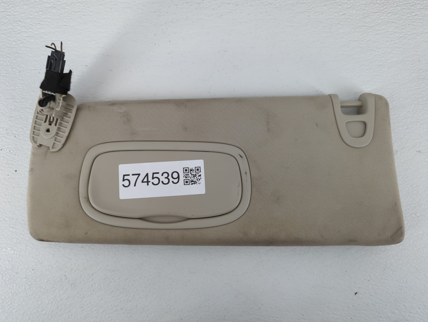 2014-2018 Jeep Cherokee Sun Visor Shade Replacement Passenger Right Mirror Fits Fits 2014 2015 2016 2017 2018 OEM Used Auto 