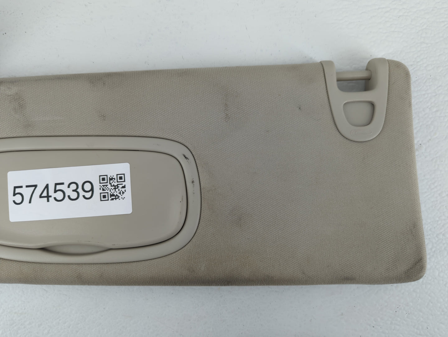 2014-2018 Jeep Cherokee Sun Visor Shade Replacement Passenger Right Mirror Fits Fits 2014 2015 2016 2017 2018 OEM Used Auto 