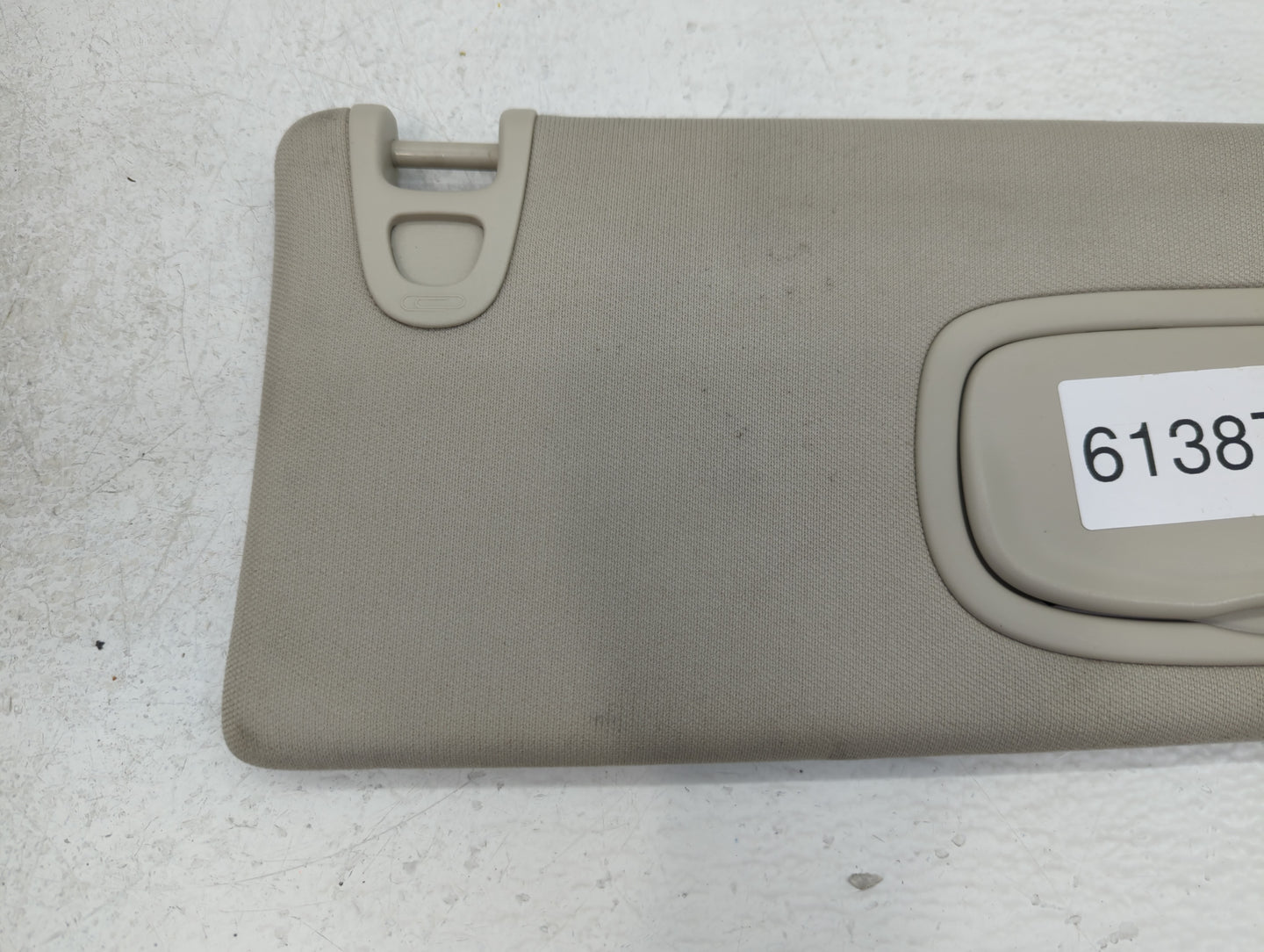 2014-2018 Jeep Cherokee Sun Visor Shade Replacement Passenger Right Mirror Fits Fits 2014 2015 2016 2017 2018 OEM Used Auto 