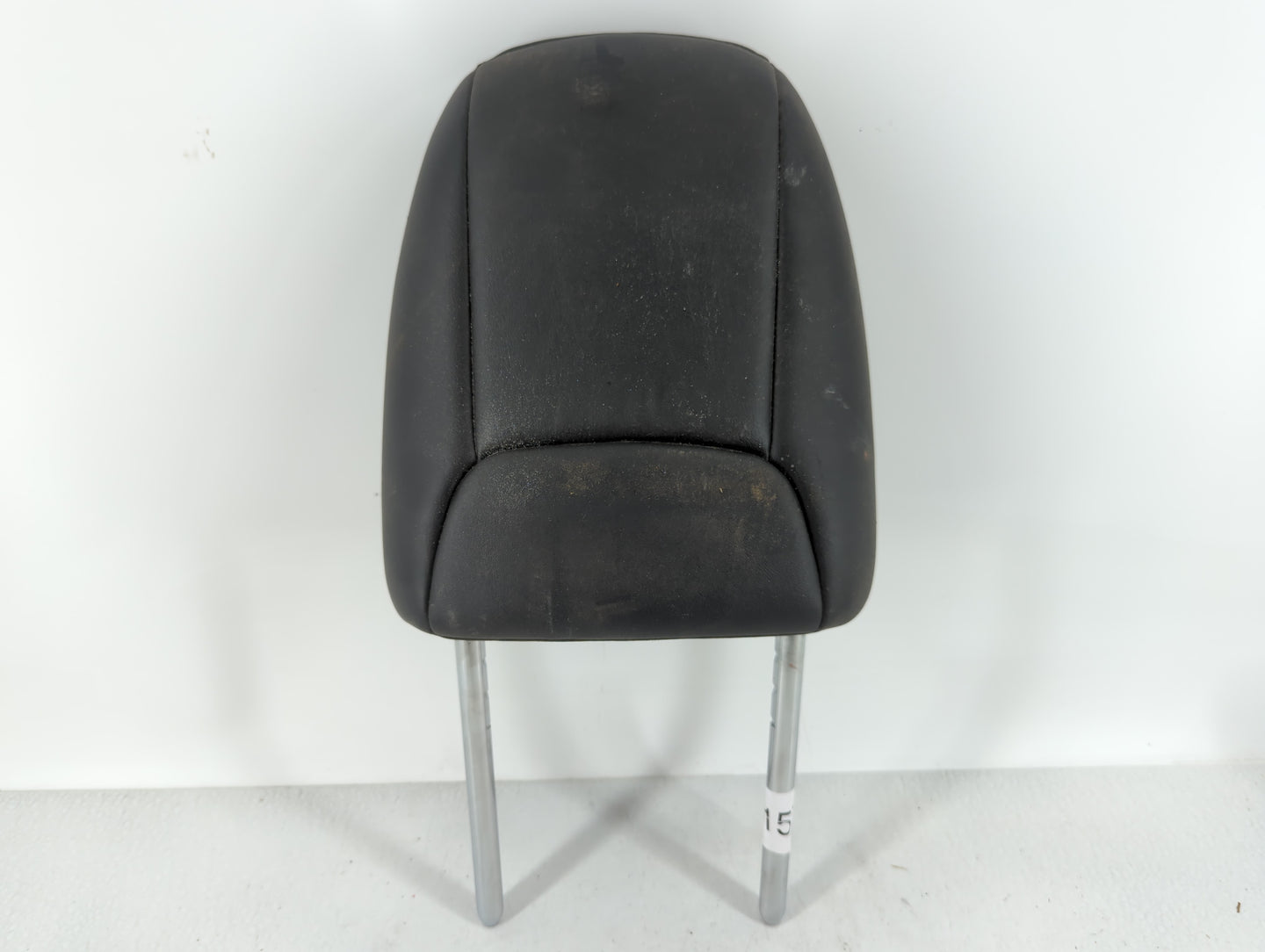 Jeep Cherokee Headrest Head Rest Front Driver Passenger Seat Black - Oemusedautoparts1.com