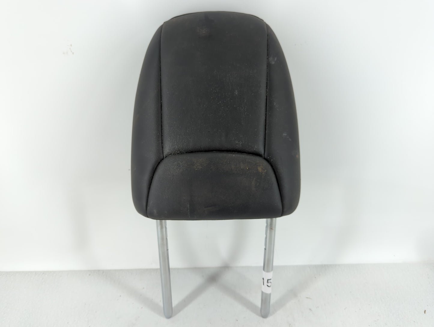 Jeep Cherokee Headrest Head Rest Front Driver Passenger Seat Black - Oemusedautoparts1.com