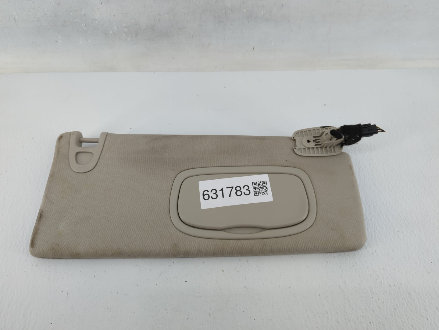 2014-2018 Jeep Cherokee Sun Visor Shade Replacement Passenger Right Mirror Fits Fits 2014 2015 2016 2017 2018 OEM Used Auto 