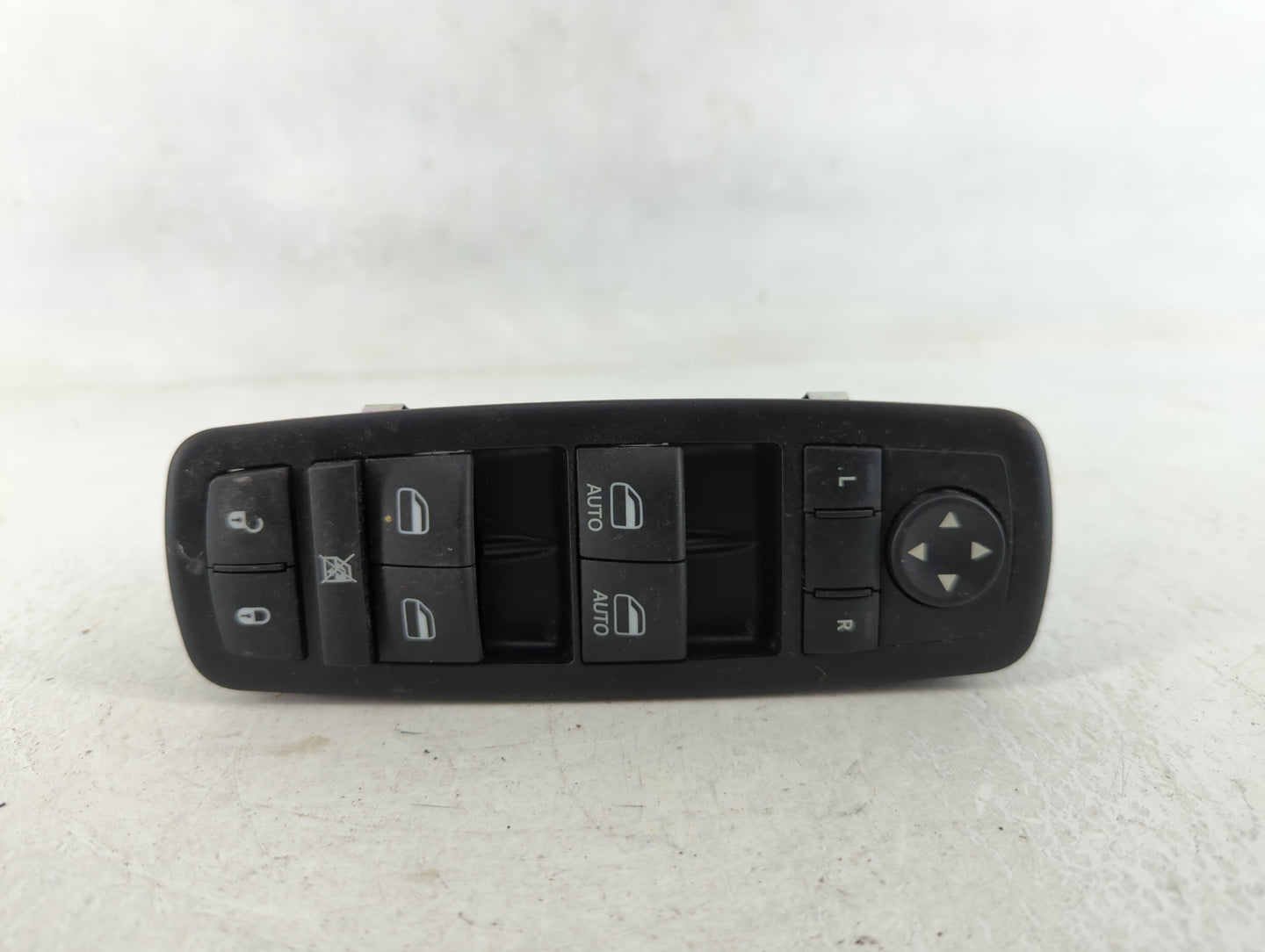 2015-2022 Jeep Cherokee Master Power Window Switch Replacement Driver Side Left P/N:68231805AA Fits OEM Used Auto Parts - Oe
