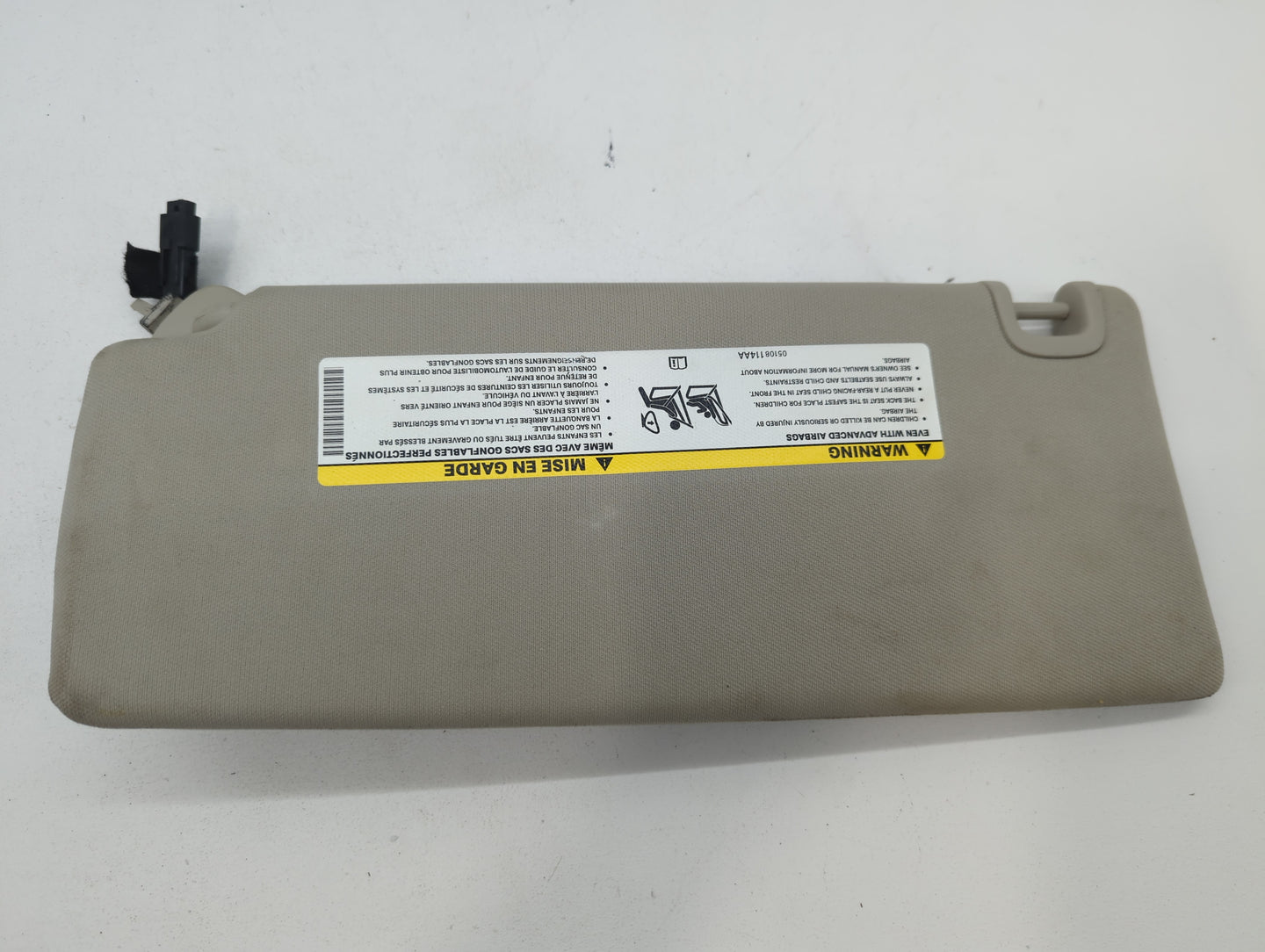 2014-2018 Jeep Cherokee Sun Visor Shade Replacement Passenger Right Mirror Fits Fits 2014 2015 2016 2017 2018 OEM Used Auto 