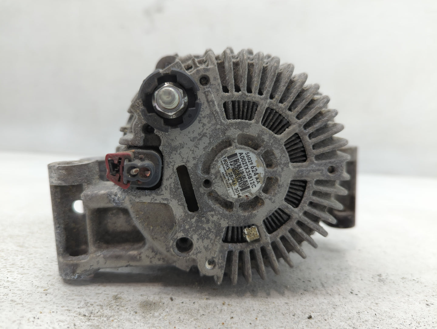 2014-2018 Jeep Cherokee Alternator Replacement Generator Charging Assembly Engine OEM P/N:56029624AC Fits OEM Used Auto Part