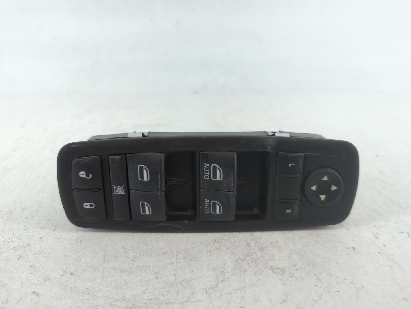2015-2022 Jeep Cherokee Master Power Window Switch Replacement Driver Side Left P/N:68231805AA Fits OEM Used Auto Parts - Oe