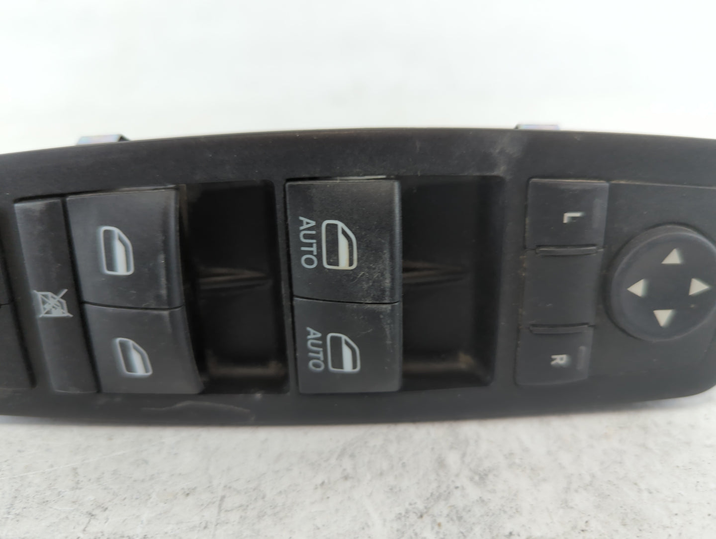 2015-2022 Jeep Cherokee Master Power Window Switch Replacement Driver Side Left P/N:68231805AA Fits OEM Used Auto Parts - Oe