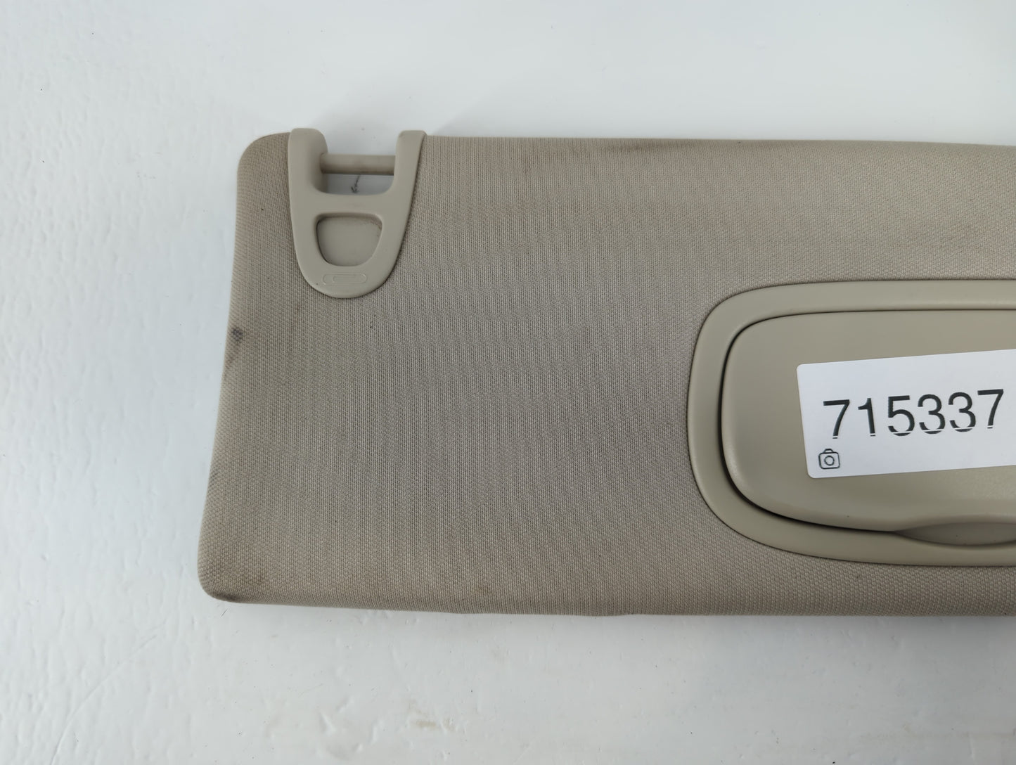 2014-2018 Jeep Cherokee Sun Visor Shade Replacement Passenger Right Mirror Fits Fits 2014 2015 2016 2017 2018 OEM Used Auto 