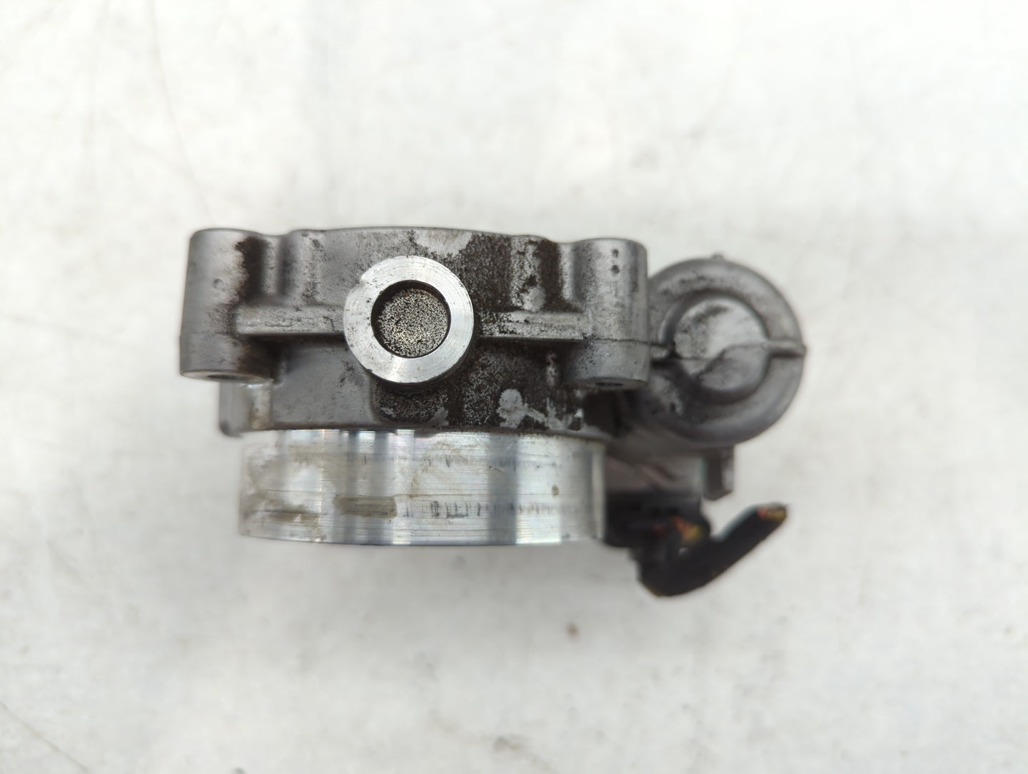2014-2022 Jeep Cherokee Throttle Body P/N:0 280 750 570 05184349AC Fits OEM Used Auto Parts - Oemusedautoparts1.com