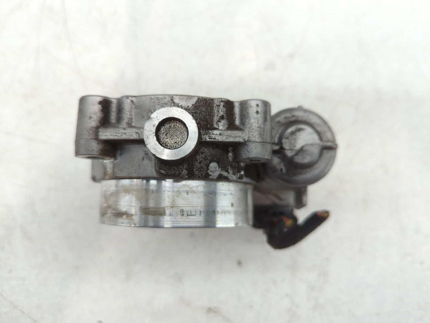 2014-2022 Jeep Cherokee Throttle Body P/N:0 280 750 570 05184349AC Fits OEM Used Auto Parts - Oemusedautoparts1.com