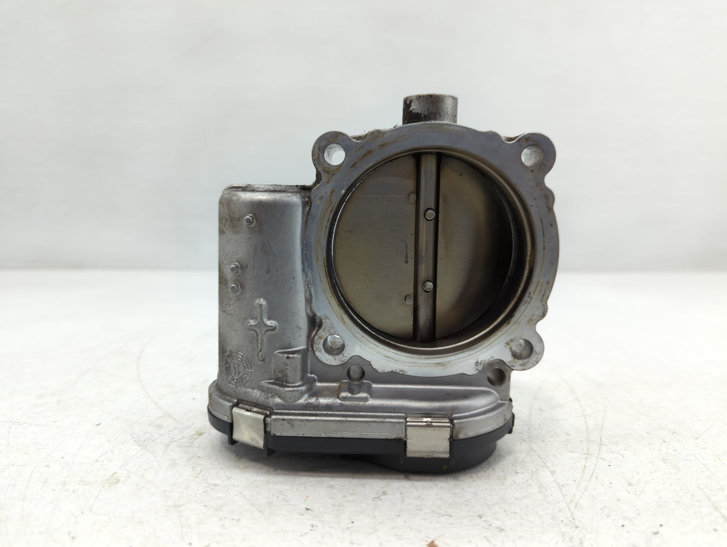 2014-2022 Jeep Cherokee Throttle Body P/N:0 280 750 570 05184349AC Fits OEM Used Auto Parts - Oemusedautoparts1.com
