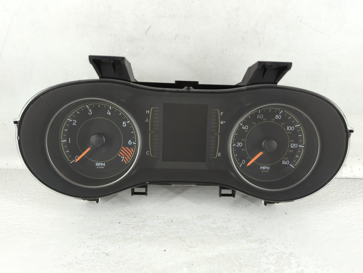 2015 Jeep Cherokee Instrument Cluster Speedometer Gauges P/N:P68241293AC Fits OEM Used Auto Parts - Oemusedautoparts1.com