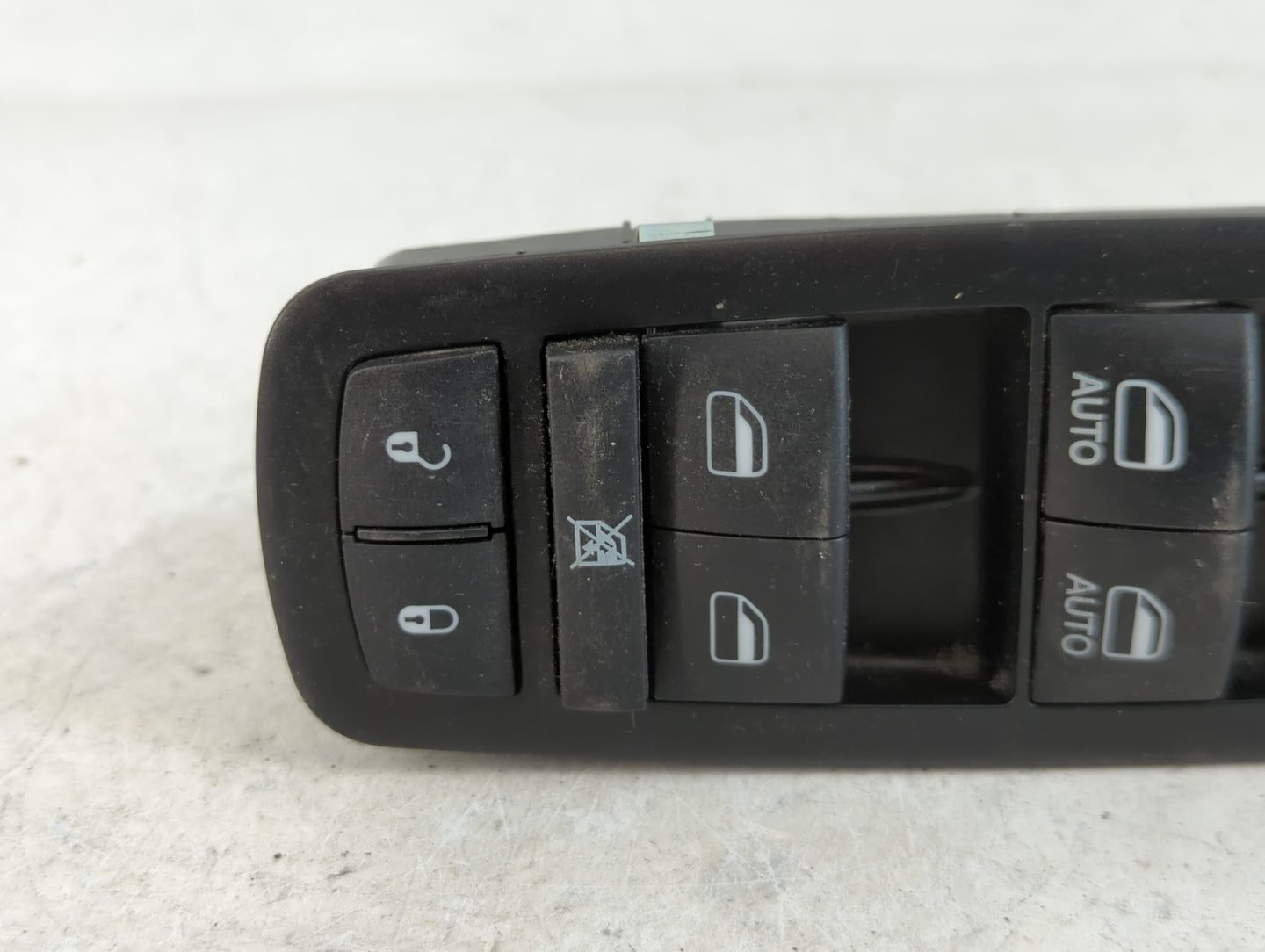 2015-2022 Jeep Cherokee Master Power Window Switch Replacement Driver Side Left P/N:68231805AA Fits OEM Used Auto Parts - Oe